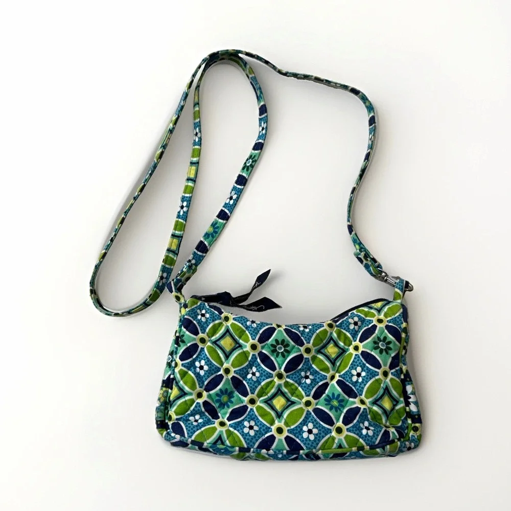 VERA BRADLEY Small Floral Crossbody Purse Blue/Green/White Zip Lined